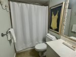 2nd Full Bathroom - Tub/Shower